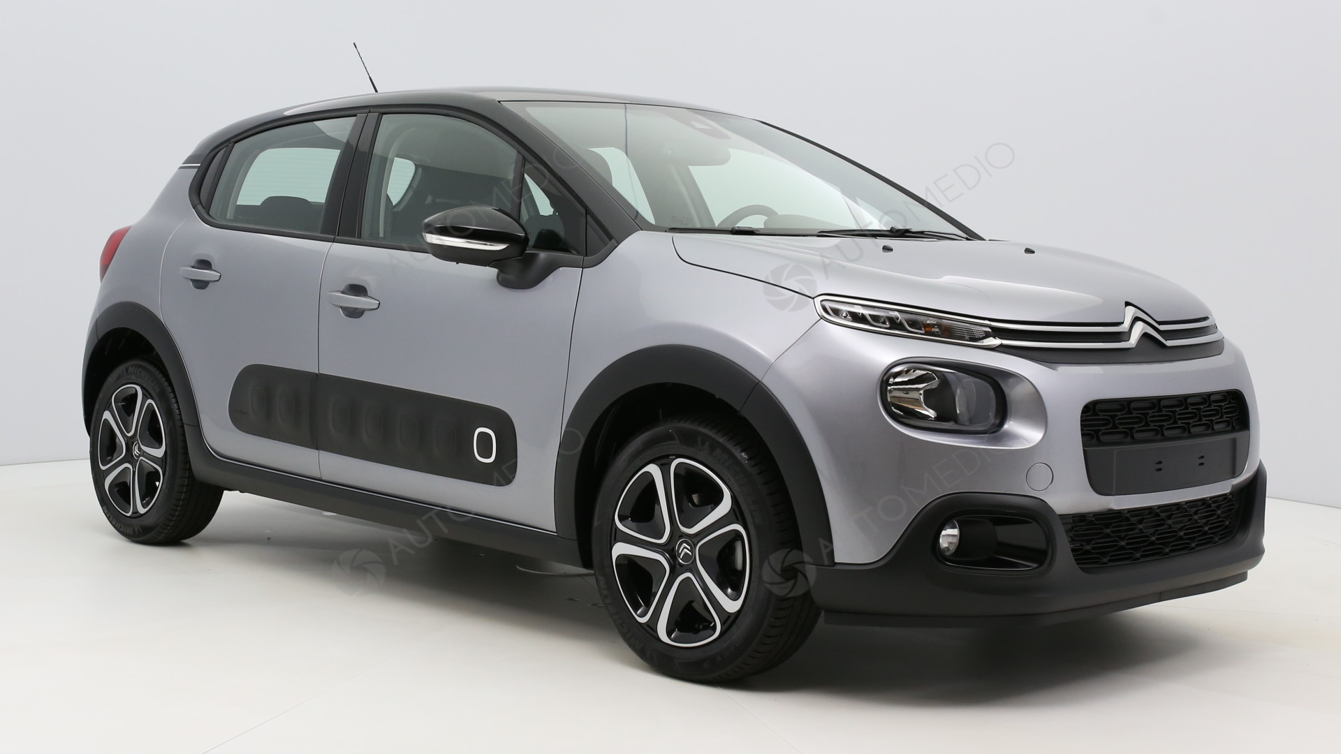 Citroen Nouvelle C3 SHINE 1 2 PureTech VTi S S 82ch Gris Artense Toit